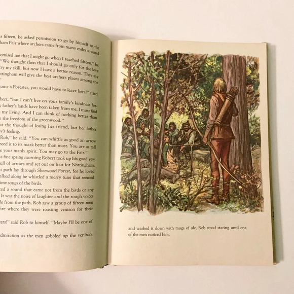 Vintage 1953 Adventures of Robin Hood and Pinocchio Double Sided Book Hardcover - Picture 14 of 16